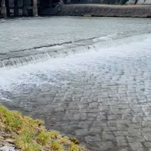 私の心の濁流も流れることで穏やかになって澄んだ