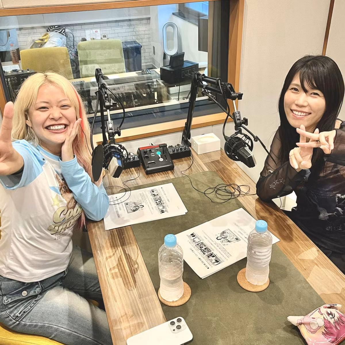 紺野ぶるまさんとエルフ荒川さんの話を盗み聞き・・・エルフ荒川は下ネタの申し子？女芸人赤裸々トーク！
