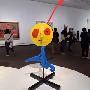 ミロ展、映画「ウィキッド ふたりの魔女」