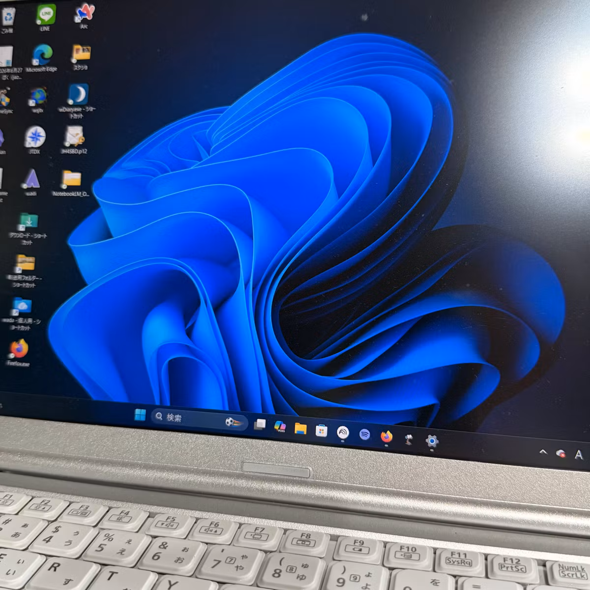 Windows 11は誰のために「重い」のか？──新品同様に蘇らせる9つの秘策とOSの「贅肉」を巡る哲学