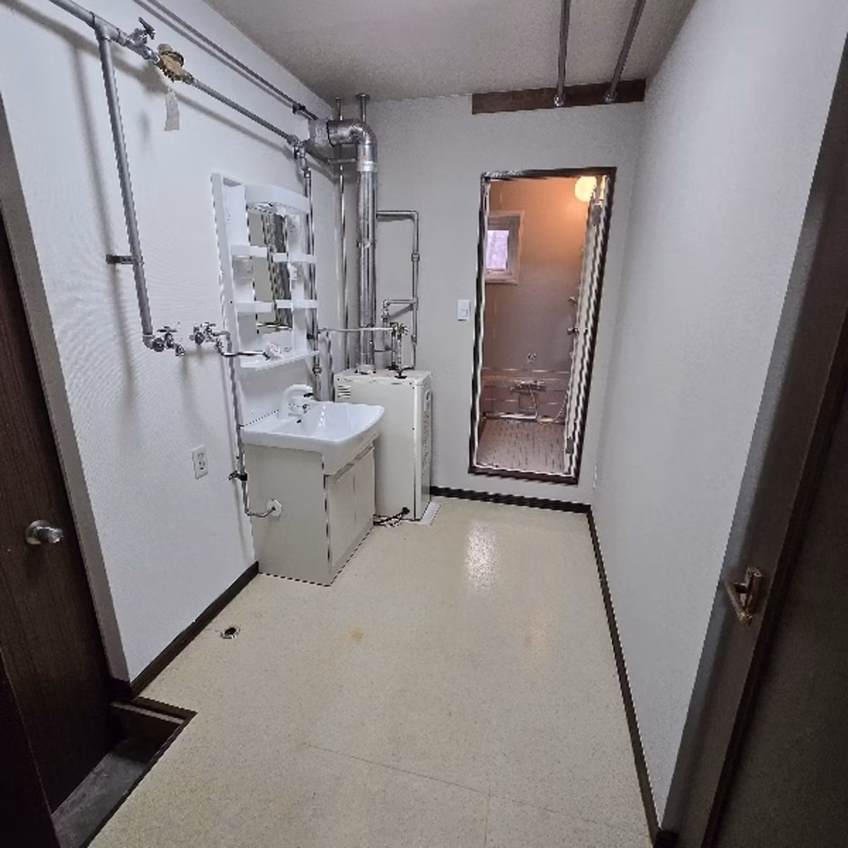 丸貸看板の効果絶大、エースの退職、狩猟的なこと