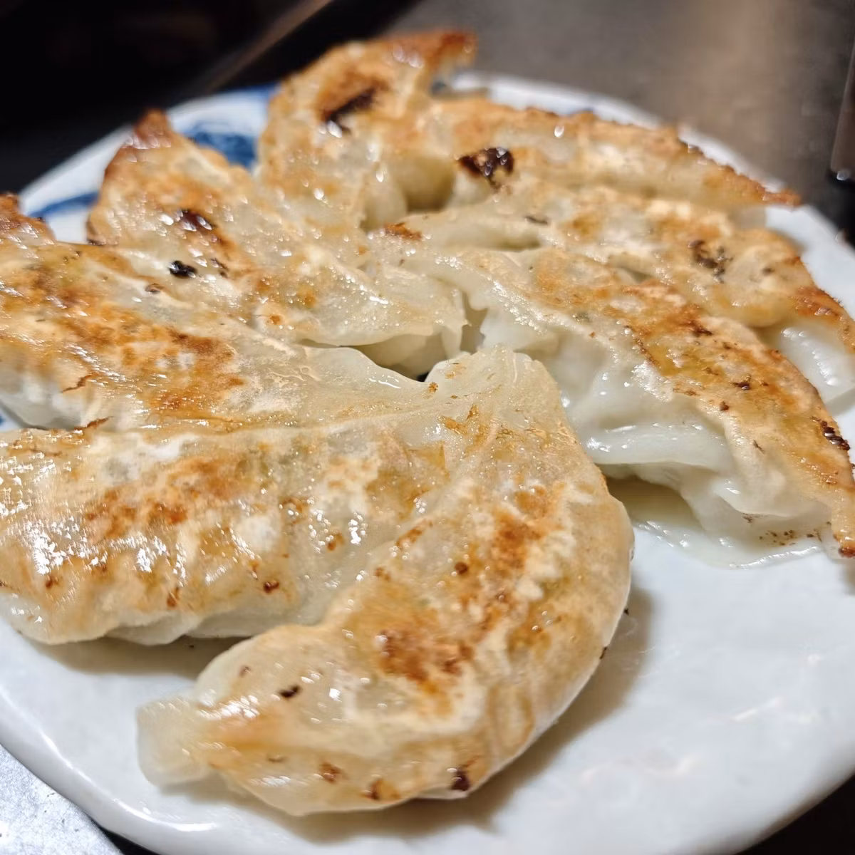 「焼き餃子」てのは、愛かアートだな😆