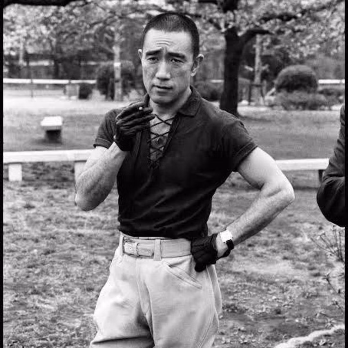 「なぜ天皇は必然なのか」ー三島由紀夫ー現代人の価値観だけでは読み解けない視座