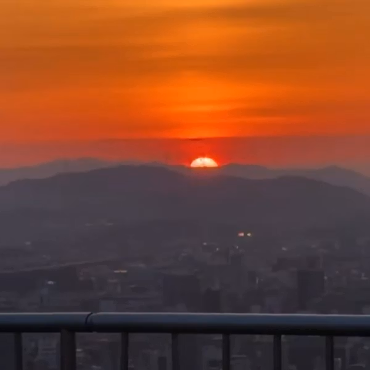 Morning Solstice at the Observatory (いつもの展望台から2026年5月12日)