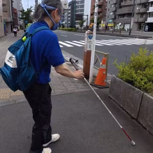 ＃200【前編】視覚障害者と街を歩いてみると…点字ブロックの「断絶」を考える